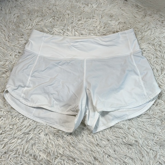 Lululemon Speed Up Short Long *4" Updated Fit White - Picture 1 of 9